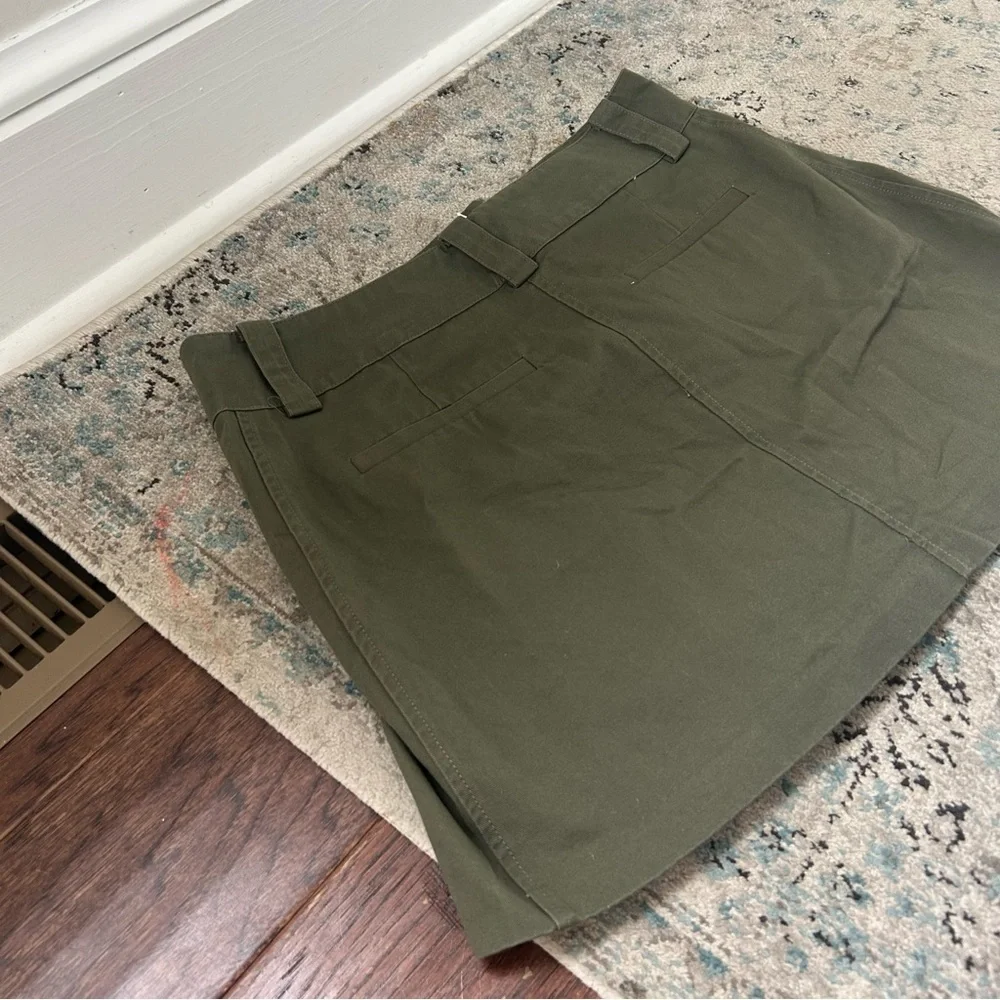 MANGO Women's Pleated Miniskirt NWT - Picture 4 of 9